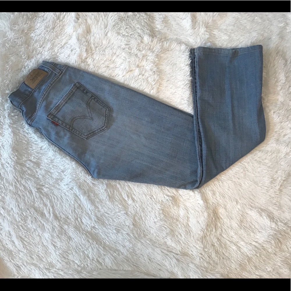 SALE ‼️Levi’s Jeans